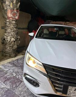 ئێم جی 5